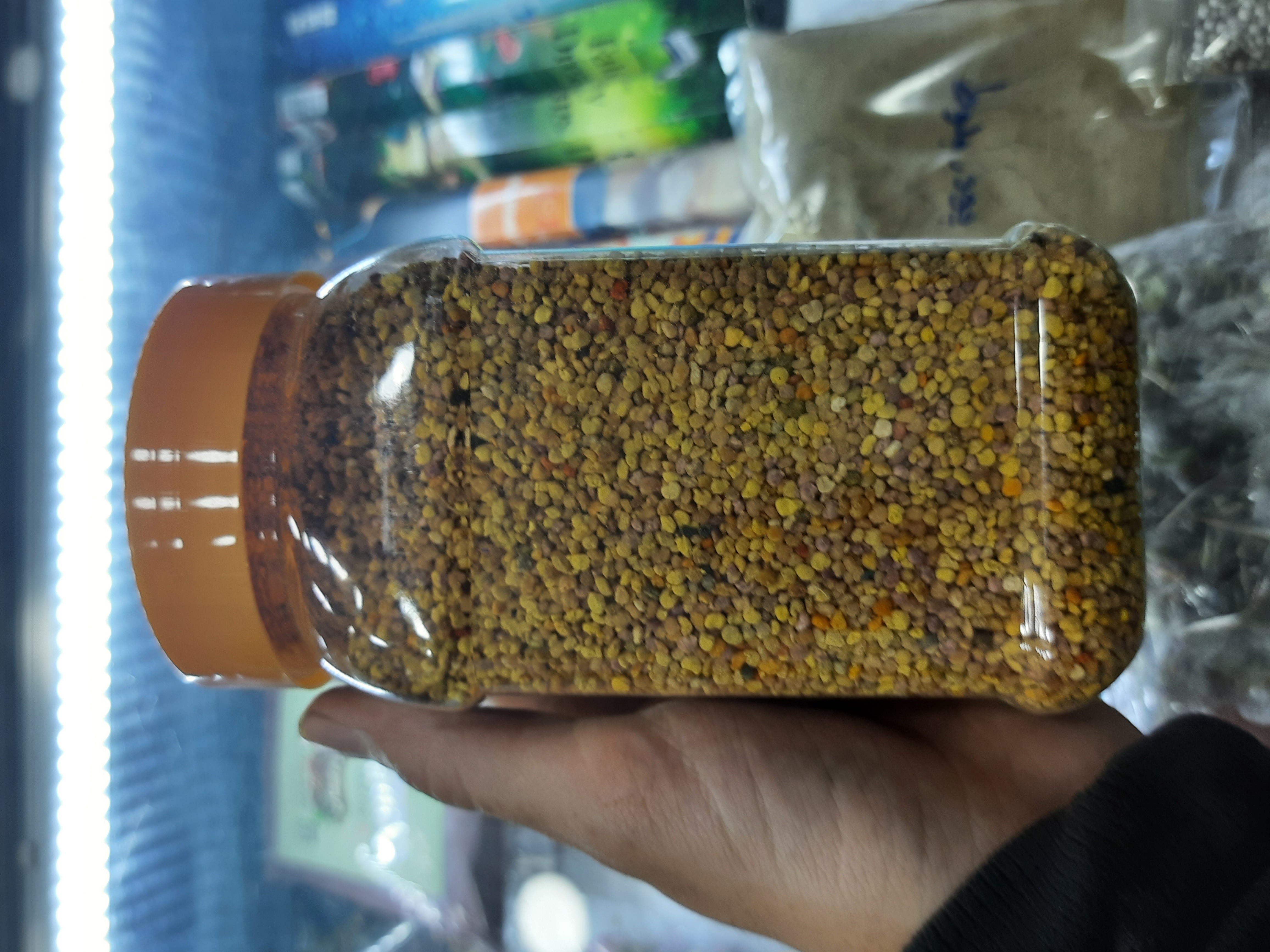 گرده گل کوهستان