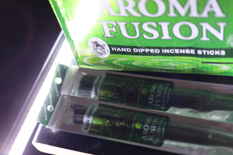 عود جنگل و باران